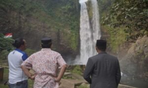 FOTO 5 Agustus_Objek wisata Curug Sanghyang Taraje yang berlokasi di Kecamatan Pamulihan, Kabupaten Garut