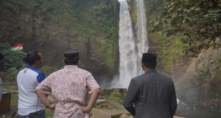 FOTO 5 Agustus_Objek wisata Curug Sanghyang Taraje yang berlokasi di Kecamatan Pamulihan, Kabupaten Garut