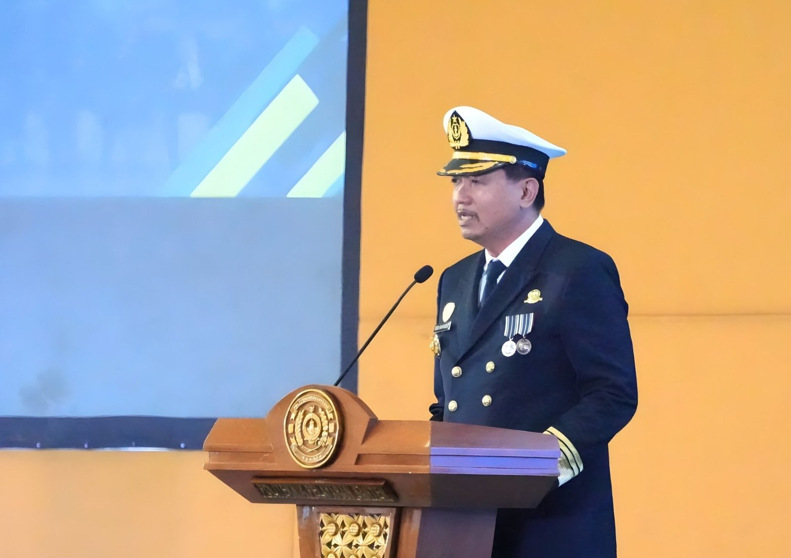 FOTO 5 Agustus_Pelepasan sebanyak 274 Perwira Pelaut lulusan Program Diklat Pelaut 1