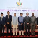 FOTO 7 Agustus_Wakil Menteri Perindustrian Faisol Riza (ketiga kiri) saat mengikuti The 10th Meeting of BRICS Industry Ministers di Jaipur, India. kemenperin