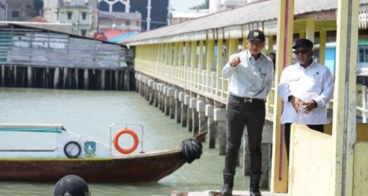 FOTO 1 Sept_Menteri Pekerjaan Umum Dody Hanggodo saat mengunjungi kawasan Pulau Penyengat di Kota Tanjungpinang, Kepulauan Riau. dok pu.go.id INI INI