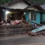 FOTO 14 Sept_Bencana longsor menimpa rumah warga di Kabupaten Aceh Tengah, Provinsi Aceh. dok. bpbdkab INI