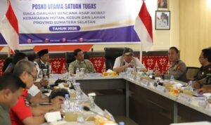 FOTO 16 Sept_Rapat Evaluasi Penanganan Karhutla di Posko Utama Satgas di Kantor BPBD Provinsi Sumatra Selatan. bnpb INI