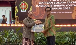 FOTO 31 Agustus_Penyerahan sertifikat Warisan Budaya Takbenda (WBTb) Indonesia melalui Gubernur Daerah Istimewa Yogyakarta Sri Sultan Hamengku Buwono