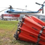 FOTO 4 Sept_Helikopter water bombing dikerahkan oleh BNPB untuk memadamkan api pada karhutla di Provinsi Jambi. dok. bnpb