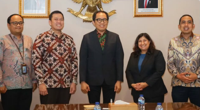 FOTO 4 Sept_audiensi Lenovo ke Wamenperin Riza