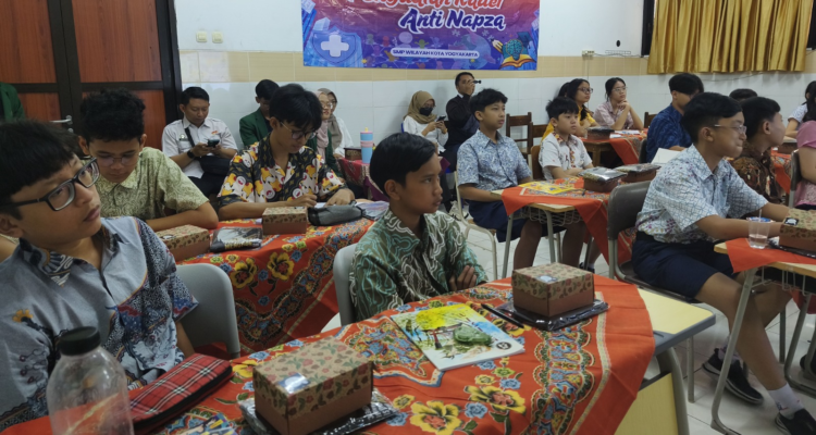 FOTO 5 Sept_Anak - anak Sekolah Menengah Pertama (SMP) di Kota Yogyakarta. dok. jogjakota.go.id INI