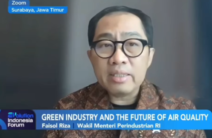 FOTO 1 Okt_Acara Evolution Indonesia Forum, Powering Indonesia Future Green Cars, Blue Skies dalam siaran daring. IG