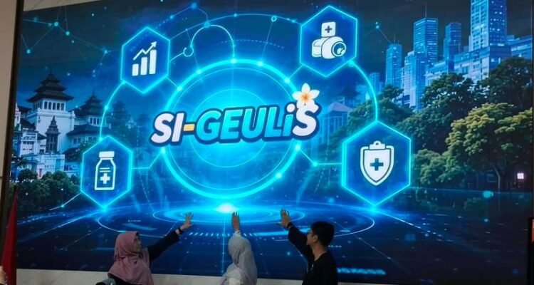 FOTO 10 Okt_Peluncuran Si Geulis untuk mengintegrasikan data obat, memantau stok dan membantu perencanaan kebutuhan obat secara akurat di Kota Bandung. jabarprov