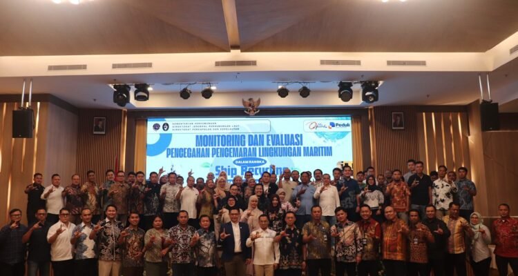 FOTO 12 Okt_Kegiatan Monitoring dan Evaluasi Pencegahan Pencemaran Lingkungan Maritim 2 INI