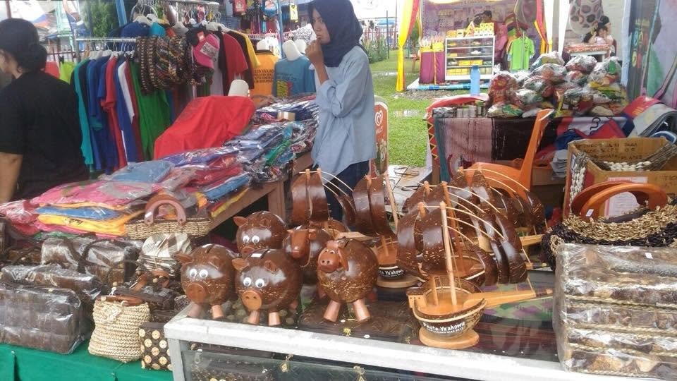 FOTO 22 Okt_Sebagian produk Usaha Mikro, Kecil dan Menengah (UMKM) di Nias, Sumatra Utara. dok. kemenpar