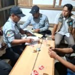 FOTO 24 Okt_Jajaran Kecamatan Duren Sawit, Jakarta Timur melakukan operasi tangkap tangan terhadap pelaku pembuangan sampah sembarangan. dok. jakarta.go.id