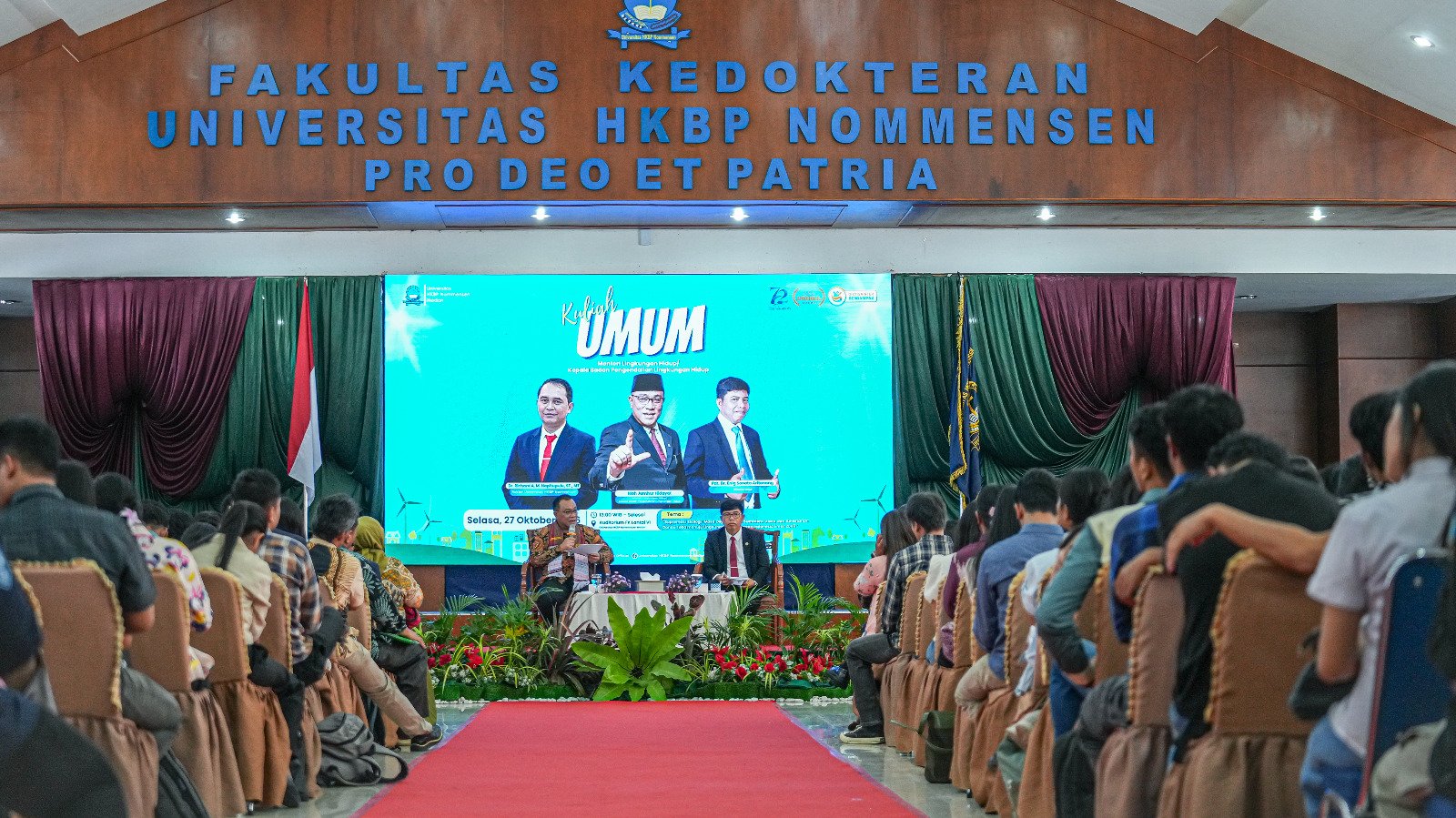 FOTO 28 Okt_Kuliah Umum bertajuk Supremasi Ekolog Masa Depan Hutan Sumatra Utara dan Kelestarian Danau Toba. klh