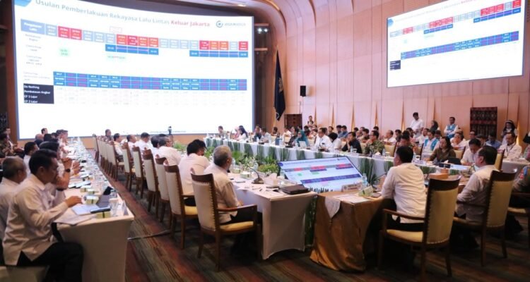 FOTO 28 Okt_Rapat Koordinasi Angkutan Udara Natal 2026 dan Tahun Baru 2027 (Nataru 2026_2027) di Jakarta. dok. hubudkemenhub 11