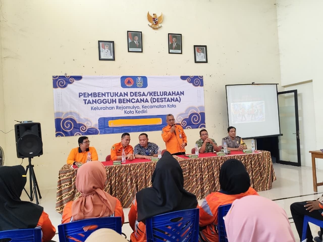 FOTO 29 Okt_Pembentukan Desa Kelurahan Tangguh Bencana (Destana) di Kelurahan Rejomulyo Kecamatan Kota, Kediri INI