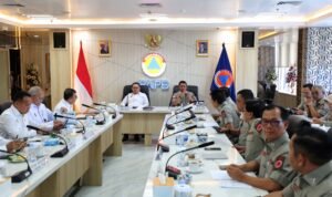 FOTO 6 Okt_Pertemuan antara jajaran BNPB dengan Kementerian Koordinator Bidang Politik dan Keamanan di Graha BNPB, Jakarta. bnpb INI